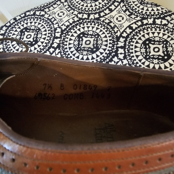 Vintage Old Money Allen Edmonds Amherst Loafers Wingtip Brown Olive Leather - Picture 8 of 8